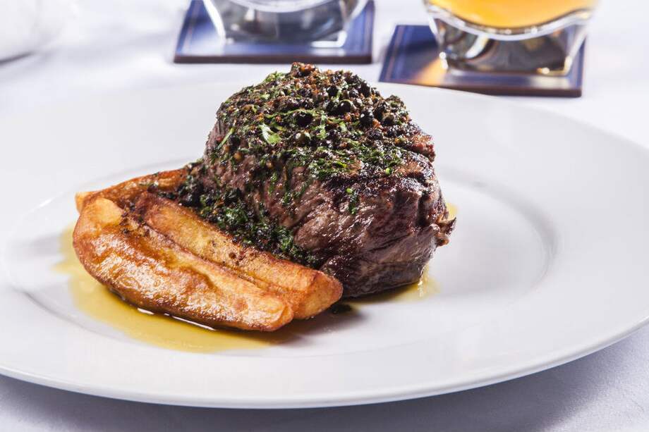 Lomo de res en pimienta verde y whisky / Foto: cortesía.