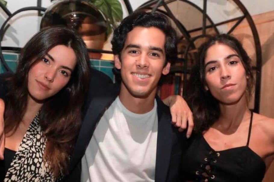 Paulina Vega compartió un video en sus historias de Instagram en el que se ve a su mamá y sus hermanos opinar sobre la respuesta que dio hace 8 años en el Miss Universo.