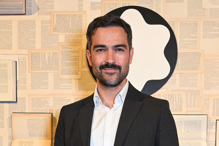 El actor mexicano tuvo un espacio con la prensa y respondió varias dudas sobre RBD.