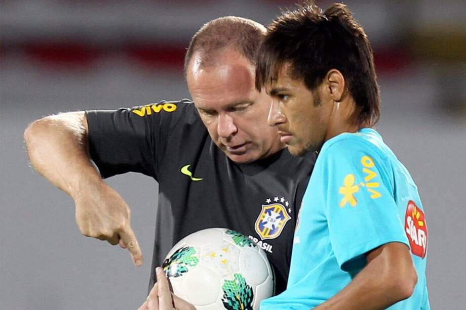 Técnico del Santos pide que Neymar no juegue frente a Argentina