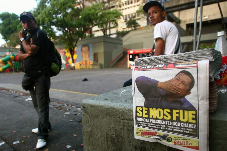 Un año después de su muerte, Chávez sigue omnipresente en Venezuela