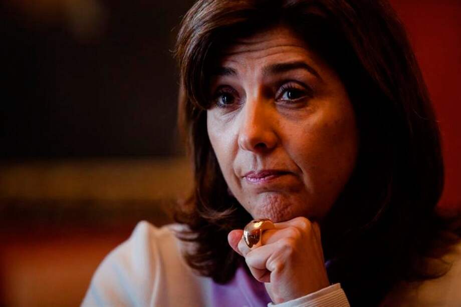 'En tema de fronteras un tercero no debería decidir cómo delimitar': Holguín