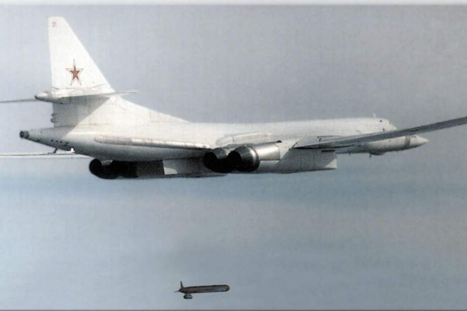 Piden llevar a Consejo de Seguridad de ONU sobrevuelo de aeronaves rusas