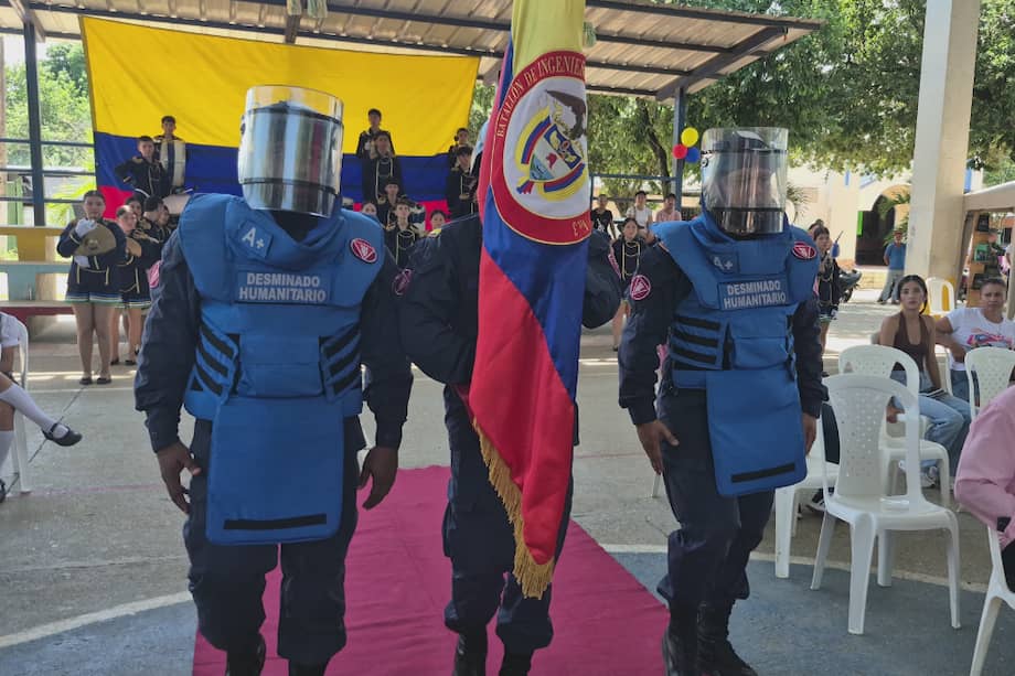 El Batallón de Ingenieros de Desminado Humanitario N.° 3 “Mayor Edwin Orlando Torres Rodríguez” hizo entrega formal de la llamada Zona 1.