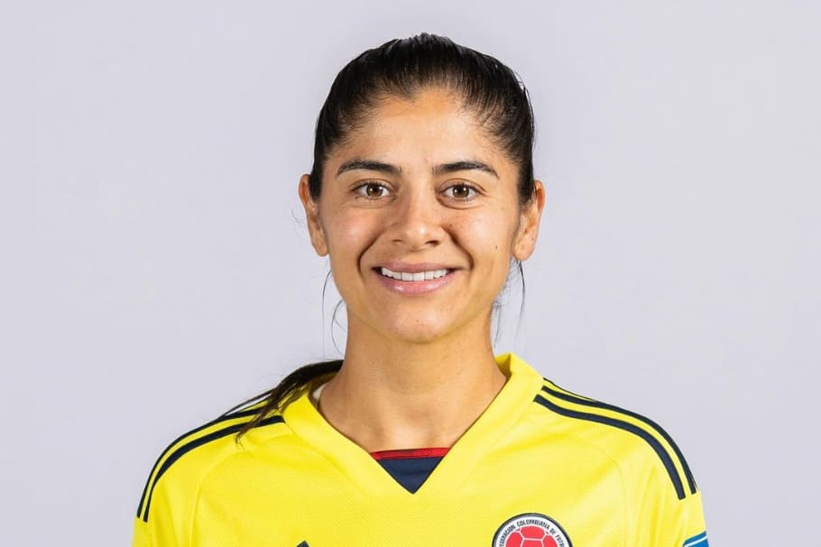 El hermano de Catalina Usme también triunfa en el fútbol. Es director técnico de la Selección femenina de un país vecino. ¿Lo conoces? Te lo mostramos.