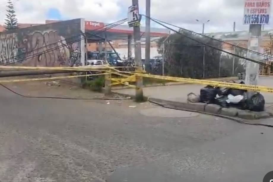 Se registra un siniestro vial en la avenida carrera 7 con calle 156, en sentido sur–norte, en la localidad de Usaquén.
En el punto, el Grupo Guía agiliza el tráfico para mitigar la afectación en el corredor.