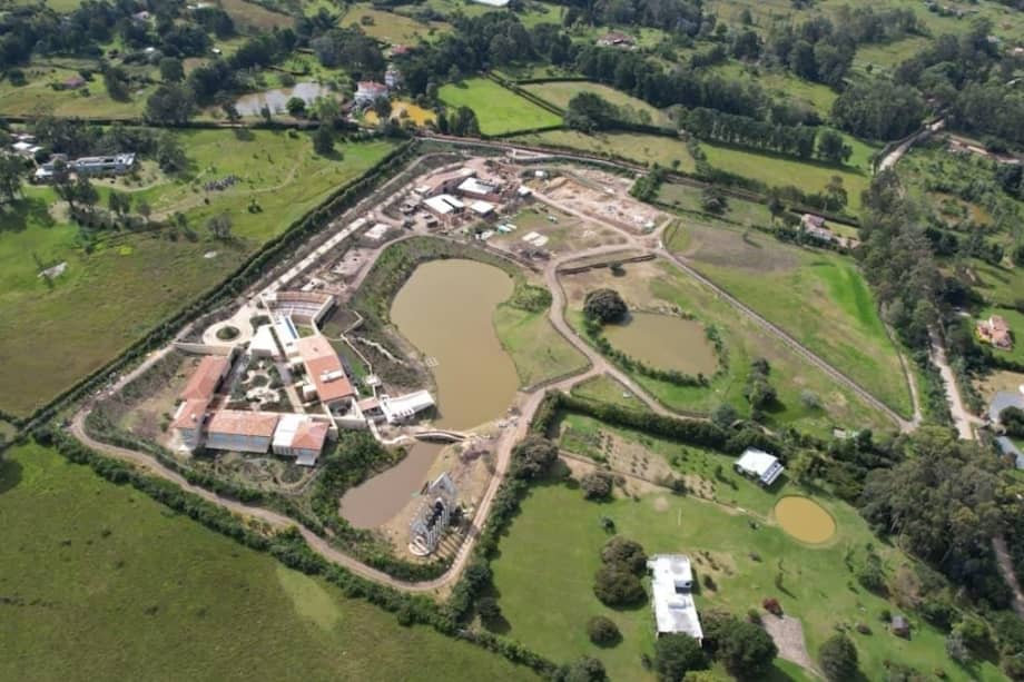 La hacienda Nuestra Señora del Buen Suceso está ubicada en la vereda Sabana, del municipio de Villa de Leyva (Boyacá).