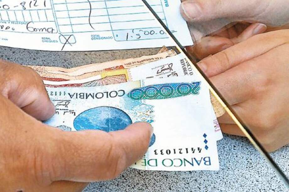 Todavía hay muchos usuariod financieros que prefieren hacer las operaciones en los bancos en forma presencial.