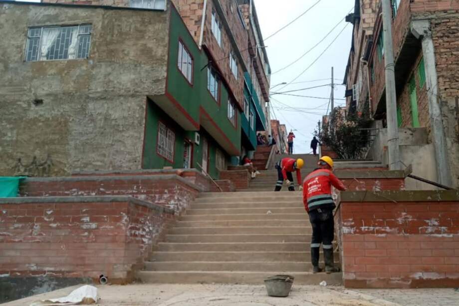 Con este proyecto se espera mejorar el ingreso a las viviendas, las zonas verdes y peatonales de los barrios.