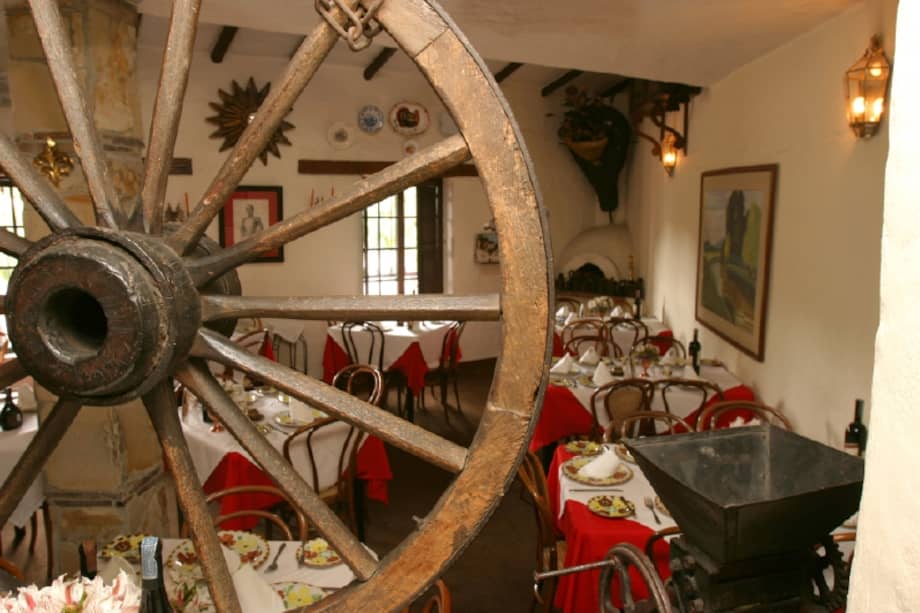 Casa Vieja se caracteriza por su ambiente colonial, el toque de “Belle Époque”, la decoración “art nouveau” y sus sillas vienesas. / Archivo particular