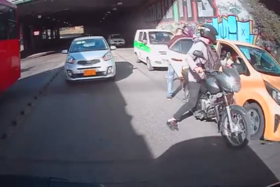 Atraco a taxi en Bogotá