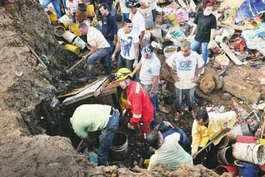 Formulan pliego de cargos contra el exalcalde de Bello por tragedia de La Gabriela