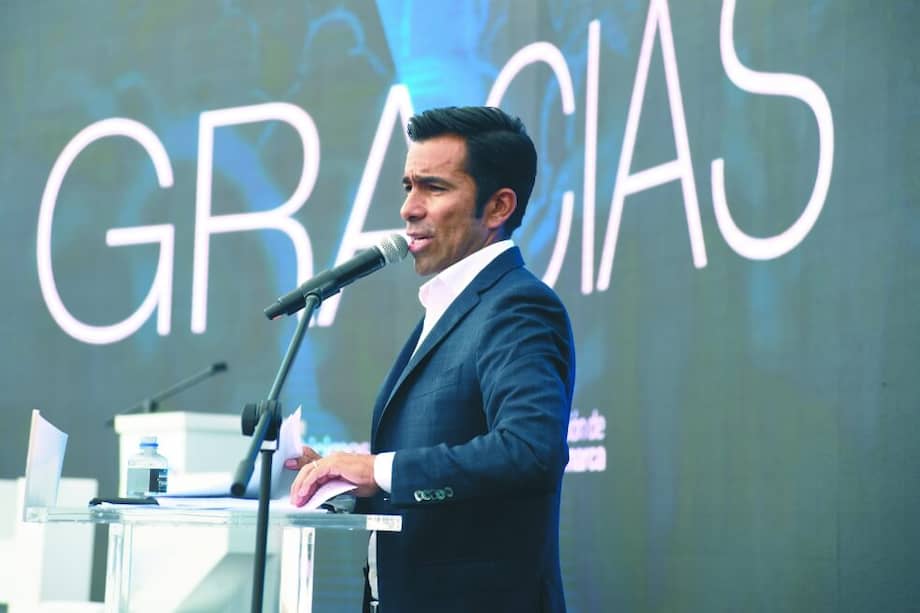 El gobernador de Cundinamarca, Jorge Emilio Rey Ángel, declaró oficialmente abierta la operación del nuevo Hospital Regional de mediana y alta complejidad de Zipaquirá. / Gustavo Torrijos