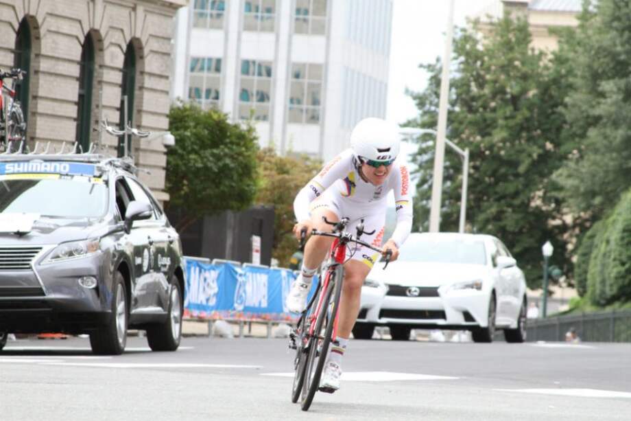 Camila Valbuena finalizó en la posición 24 en la ruta del Mundial de Ciclismo. Foto: Eder Garces - Federación Colombiana de Ciclismo.