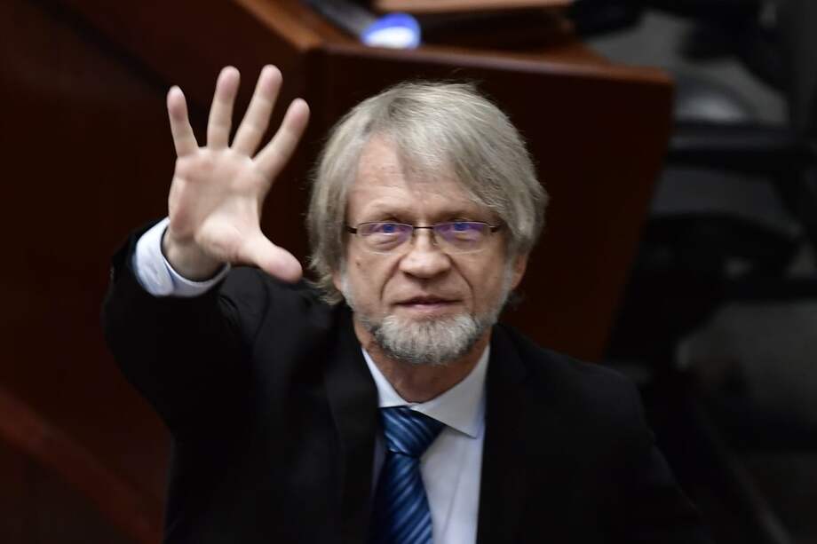 El senador Antanas Mockus regresó al Congreso esta semana para participar en el remate del semestre legislativo. / Archivo-El Espectador