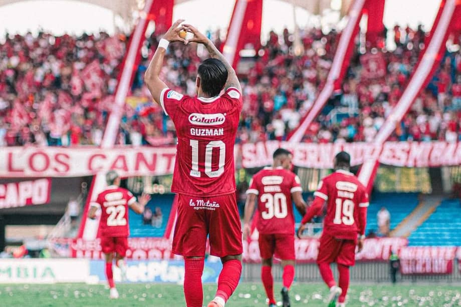Yeison Guzmán, con un doblete, fue la figura de América en la victoria sobre Inter de Bogotá (3-0).