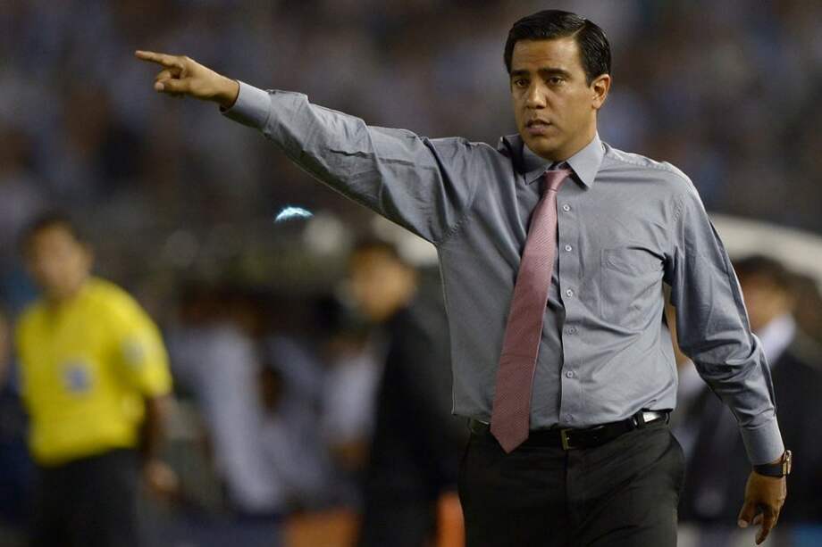 César Farías: Ante Colombia, vamos por los tres puntos