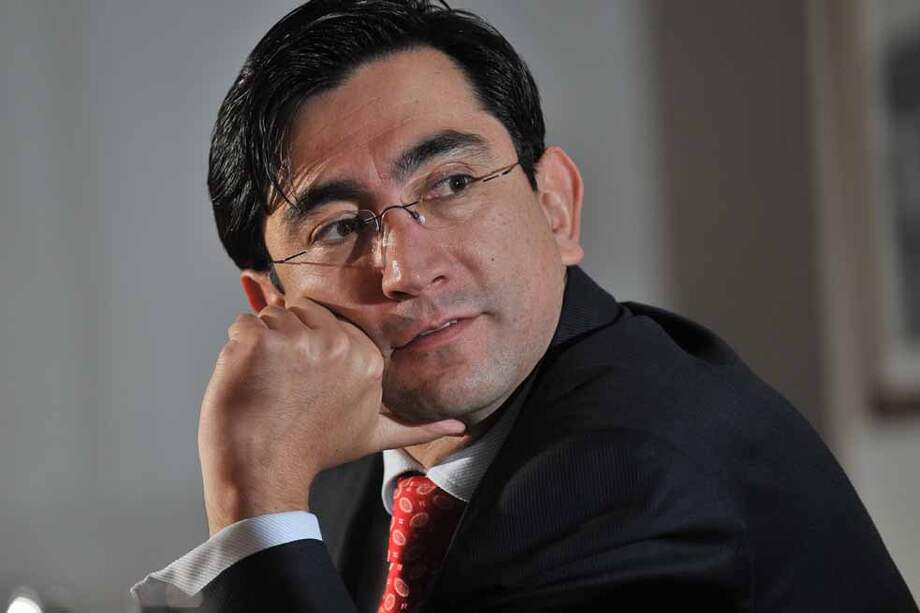 Diego Molano, ministro TIC, confía en que con la subasta el país sume 8,8 millones de conexiones de banda ancha. / Archivo