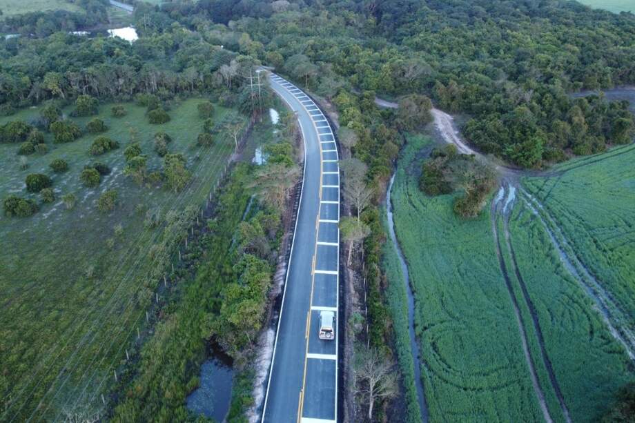 En Casanare, Invías invierte $1,3 billones en obras de infraestructura que benefician a 438.402 personas de los 19 municipios del departamento.
