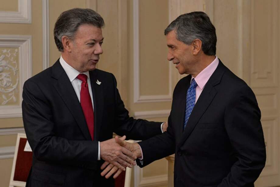 Rafael Pardo ¿el nuevo hombre de la chequera?