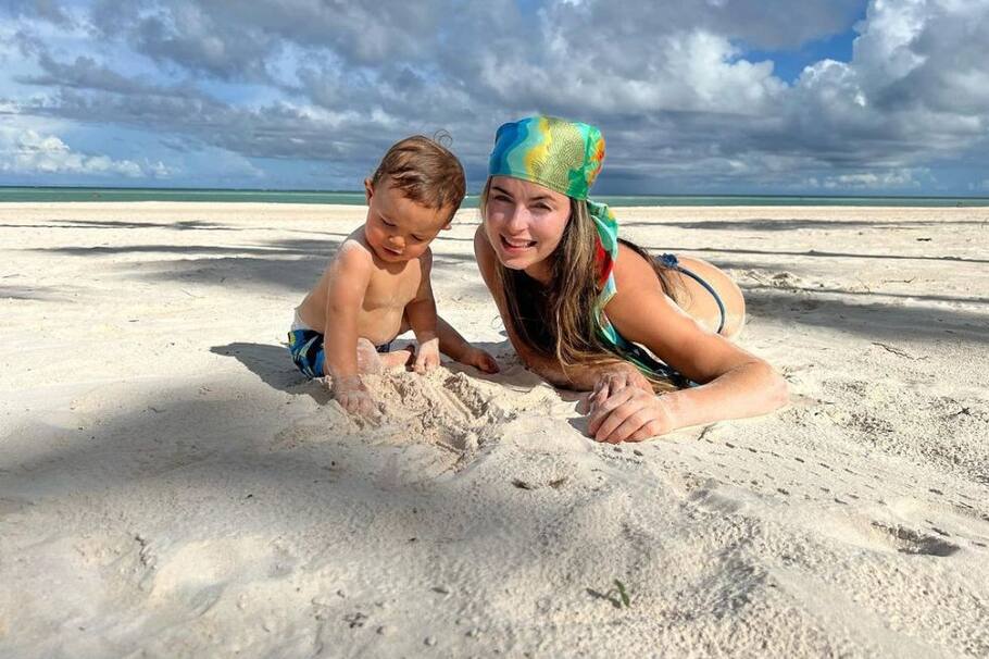 Con mucha emoción, la presentadora Cristina Hurtado contó que su hijo Mateo de once meses ya camina.