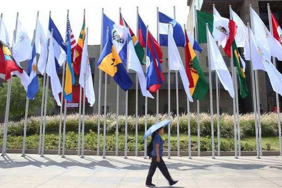 Varios de los dignatarios asistentes a la Cumbre enfrentan en sus respectivos países señalamientos por casos de corrupción. Lo importante es que la justicia, en estos casos, pueda operar sin limitantes y que se aplique todo el peso de la ley contra los responsables. / Foto: EFE