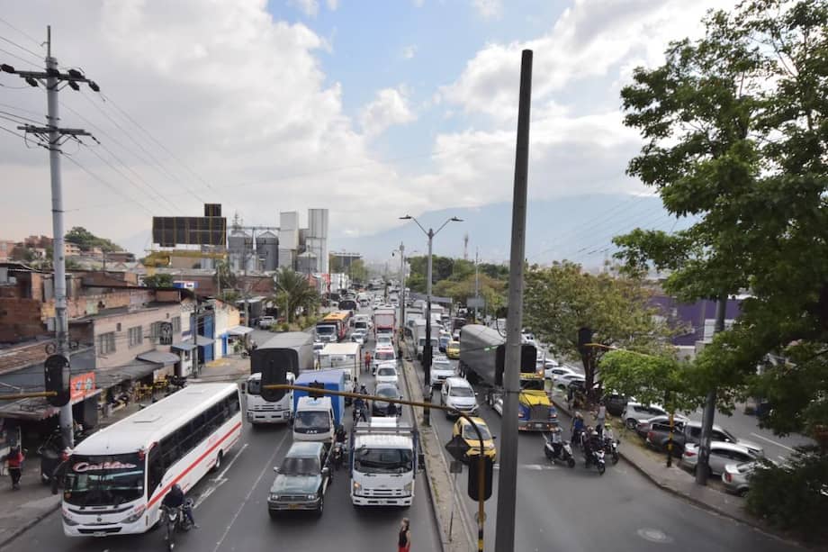 La autopista Sur moviliza cerca de 200.000 vehículos diarios y concentra varias cámaras de fotodetección en jurisdicción de Itagüí.