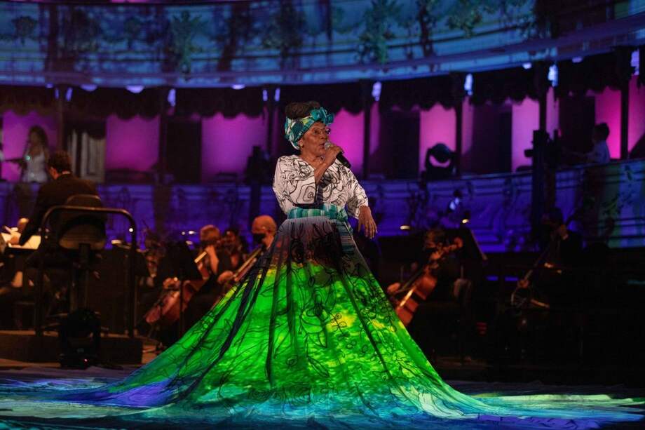 En el mundo, las industrias creativas generan más de 30 millones de empleos y mueven más de USD 2 mil millones al año.