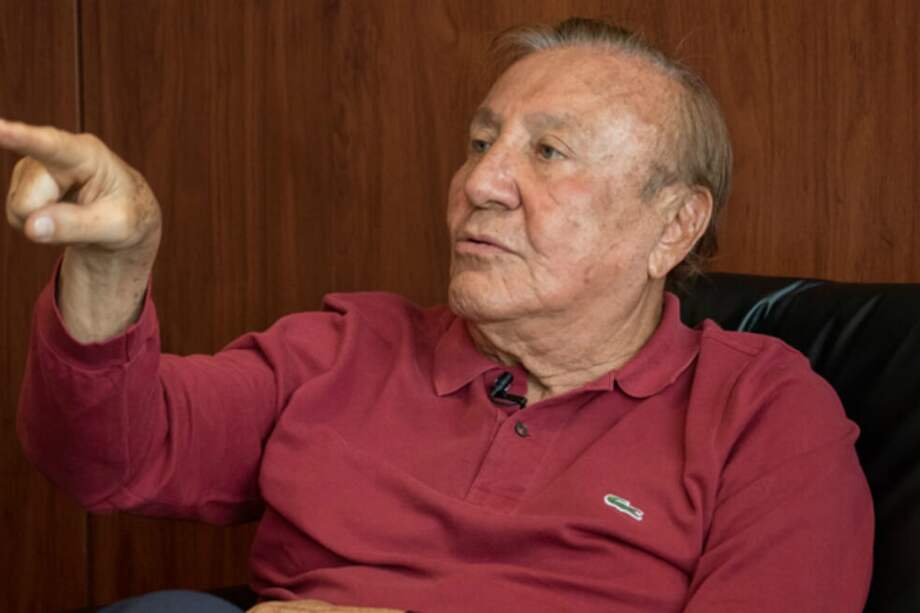 Hernández inicia el video afirmando que Márquez se encuentra reunido con él para enterarse de cómo hicieron para la Alcaldía de Bucaramanga “sin hacer actos macabros con la politiquería”. / Prensa Alcaldía de Bucaramanga