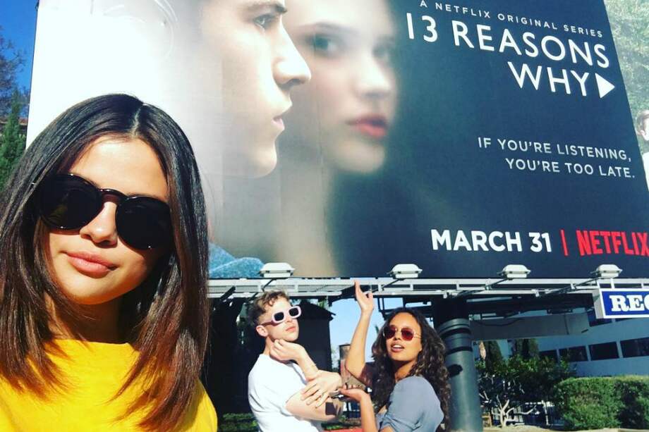 Selena Gomez, Tommy Dorfman y Alisha Boe. / Tomada del Instagram de Selena Gomez