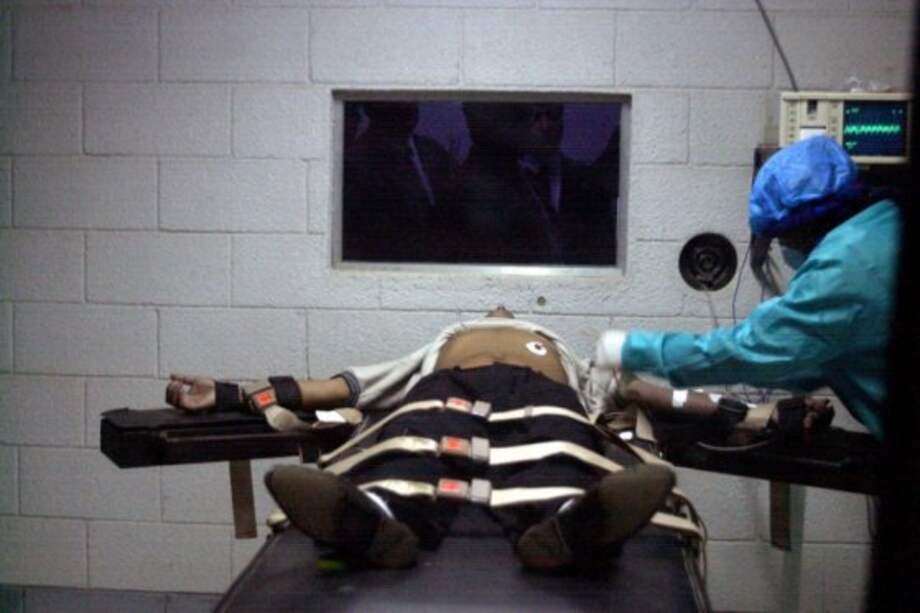 Ejecutan en EE.UU. a un hombre de 63 años que asesinó a su esposa e hijo