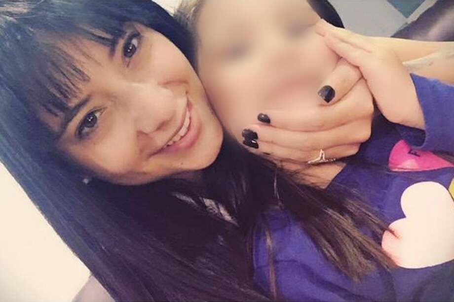 Cindy Muñoz y su hija Hanna. / Tomada de Twitter