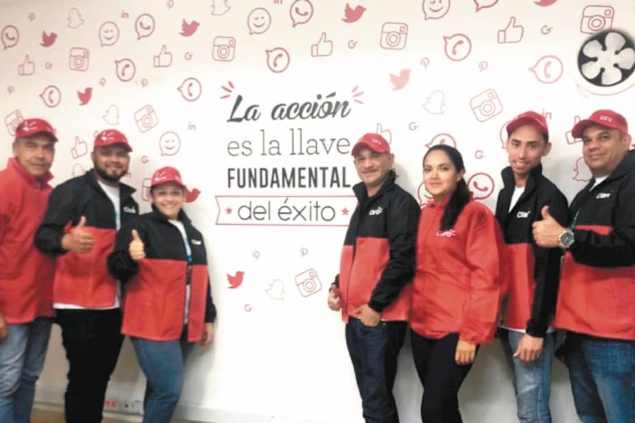 La ruta promueve la vinculación laboral de personas en condición de vulnerabilidad de origen colombiano y venezolano en las empresas proveedoras y aliadas de Claro. / Cortesía