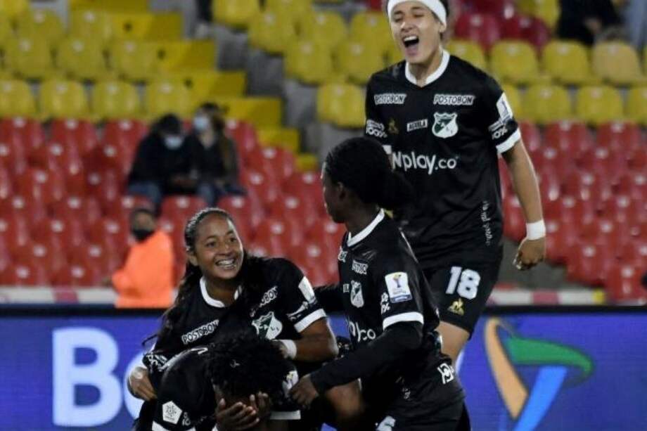 La jugadoras de Deportivo Cali celebrando en El Campín.