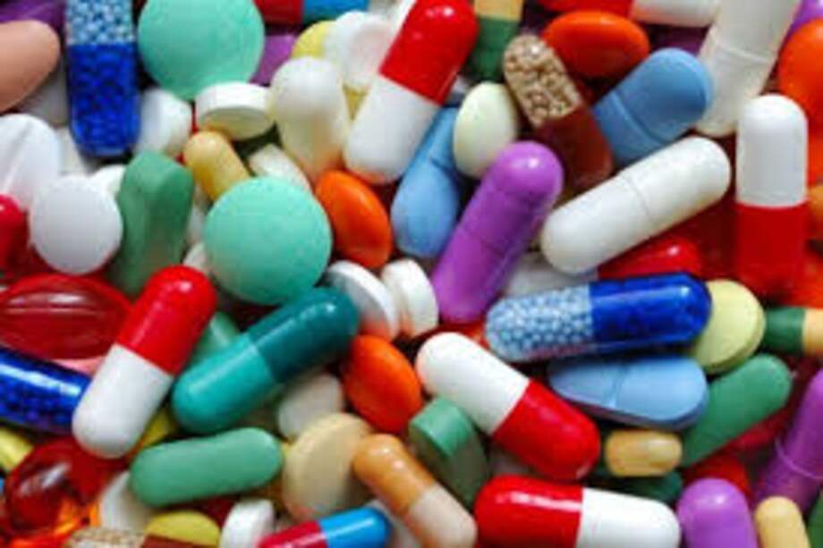 Enfrentamiento entre ministerio y farmacéuticas por ingreso de biotecnológicos al país