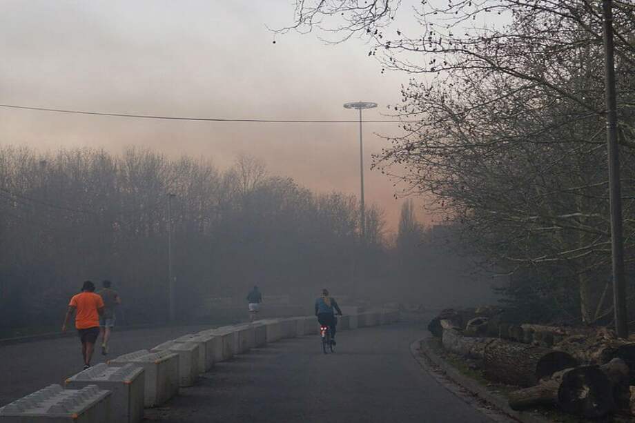 90% de las personas viven con peligrosos niveles de aire contaminado, según la OMS. / Wikimedia Commons
