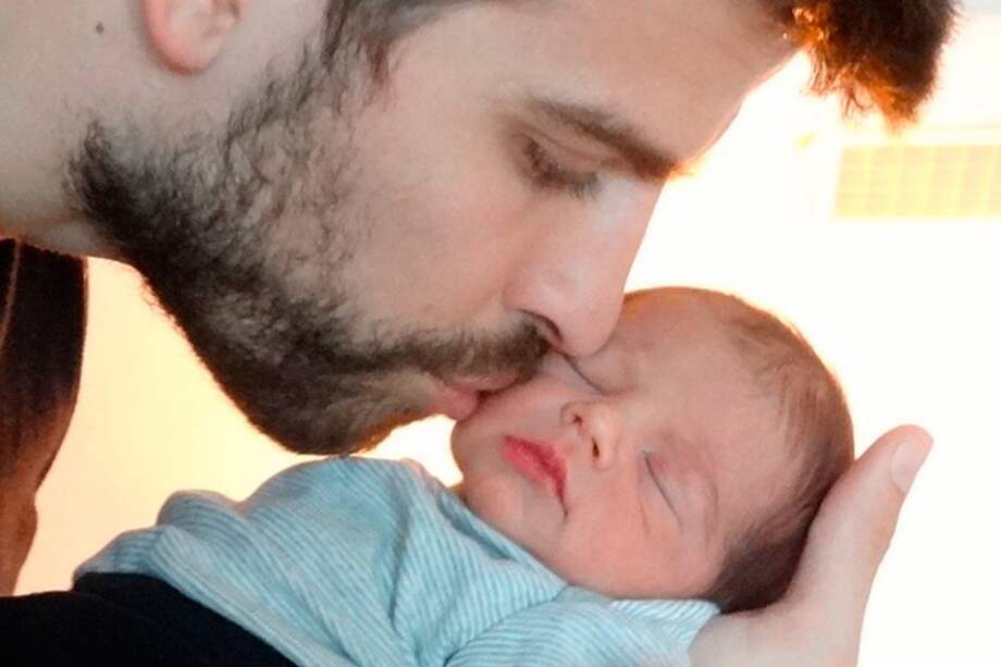 Primera imagen que se conoce de Milan, hijo de Shakira y Gerard Piqué.