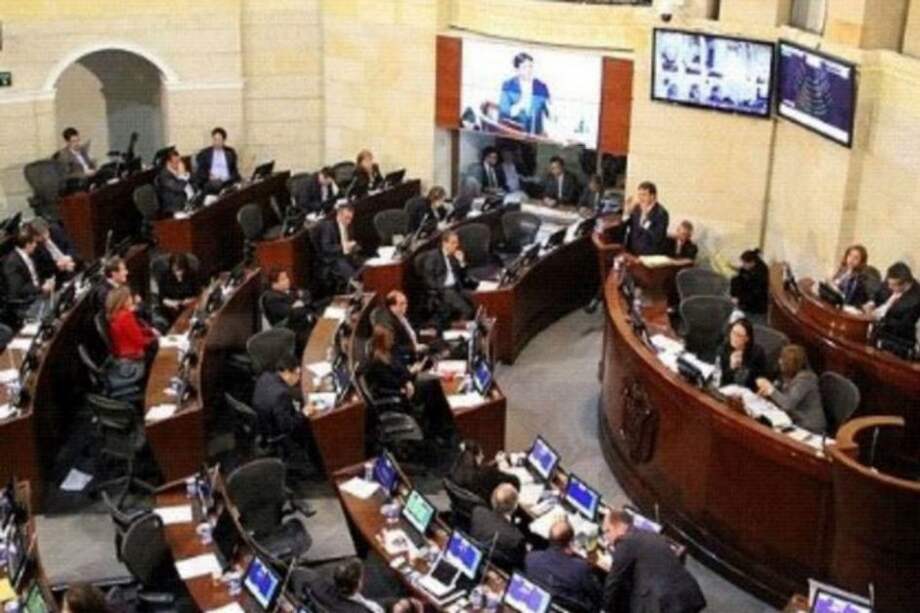 Tomada de Twitter @SenadoGovCo / Tomada de Twitter @SenadoGovCo