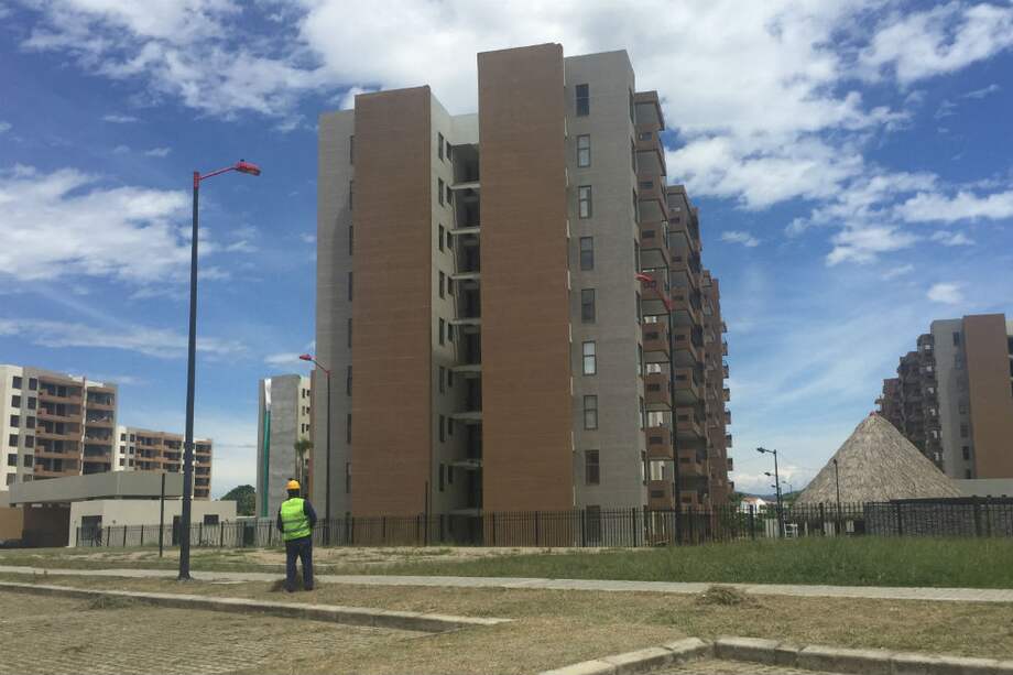 La construcción crece en Ricaurte. En la feria inmobiliaria de agosto hubo expectativas de negocios por más de $6.000 millones, según Camacol.