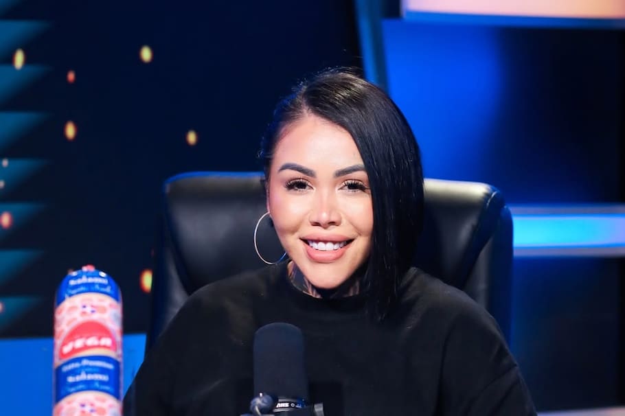 La exparticipante de La casa de los famosos publicó un video en sus redes sociales mostrando detalles de su vivienda de cuatro pisos: “vivo en un barrio popular”, dijo.