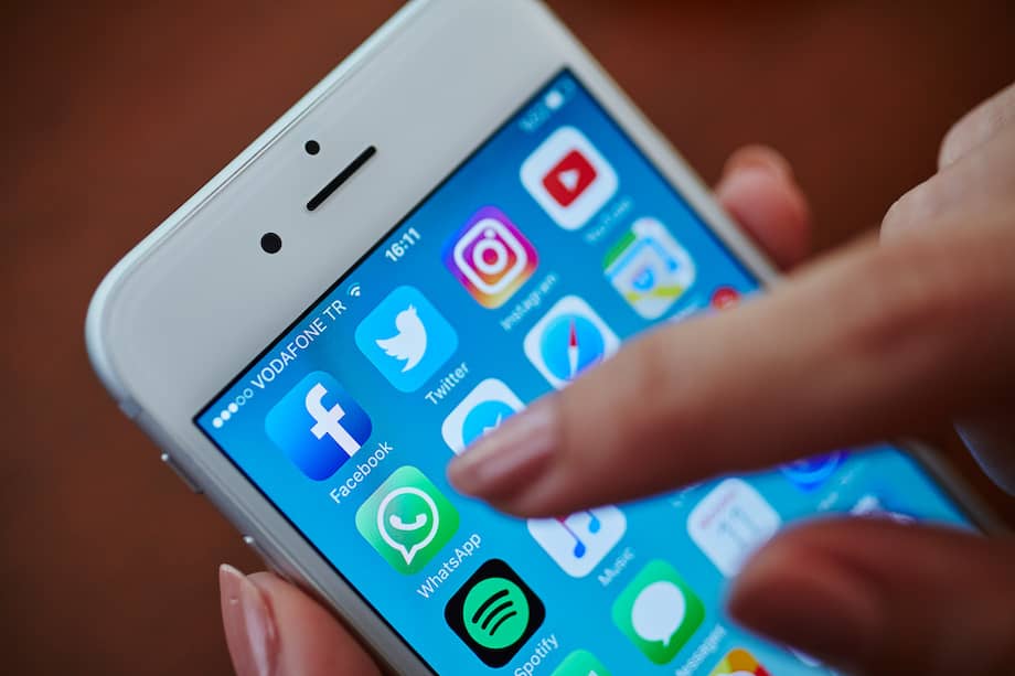 WhatsApp tiene varios trucos que puedes descubrir en Cromos.