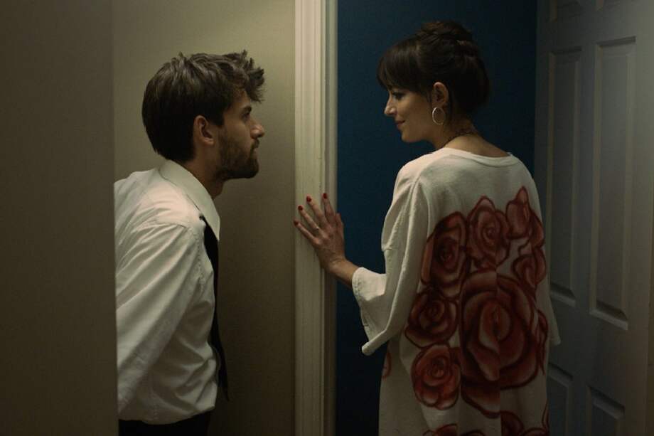 La película “Cha Cha Real Smooth" ya ha dejado ver su primer tráiler.