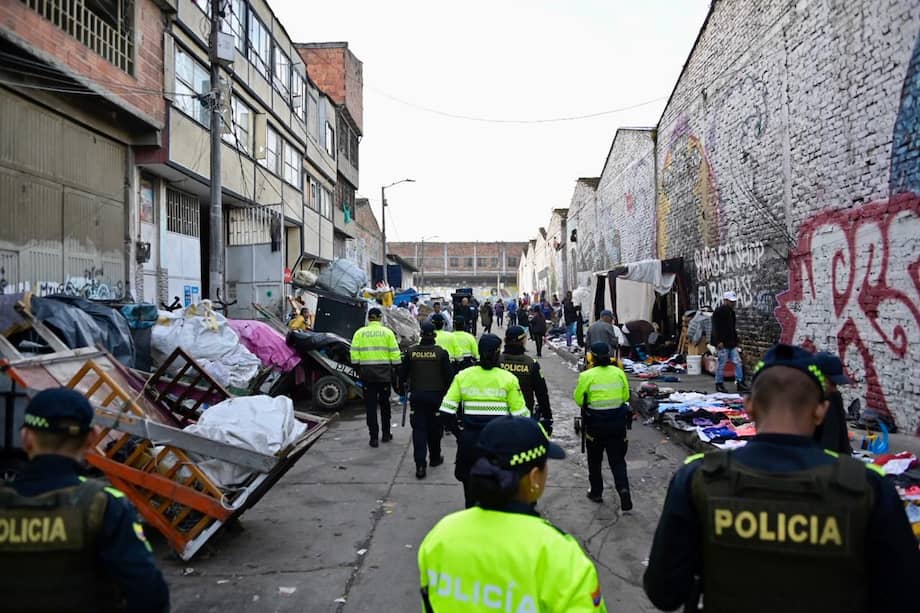 Se incautaron más de 200 armas cortopunzantes incautadas y de mil dosis de estupefacientes.