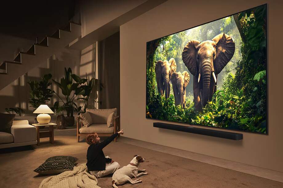 Aunque LG tiene modelos disponibles en Colombia de hasta 100 pulgadas, no es el televisor más grande en el país.