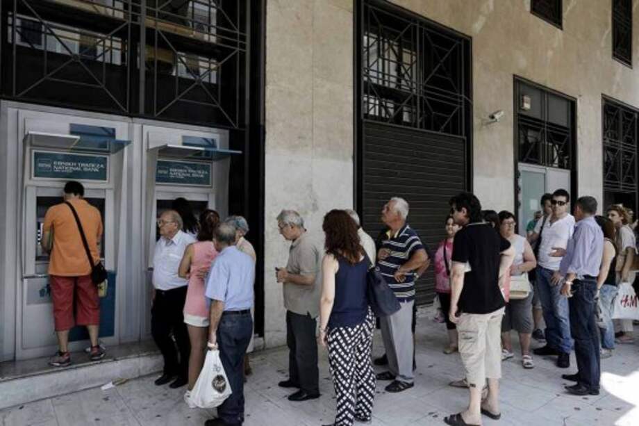 En Grecia, los 60 euros diarios son la "dosis del drogadicto"