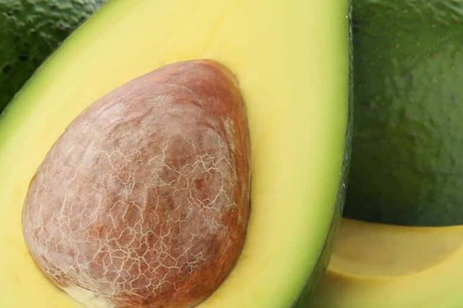 Tostadas con aguacate, una cena ligera y muy saludable