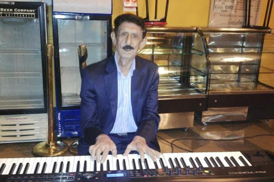 La Pluma y la Herida