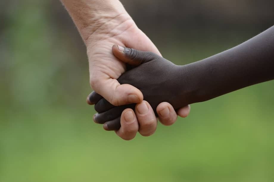 La propuesta de referendo impulsada por la senadora Viviane Morales olvida el valor de la familia extensa. / iStock