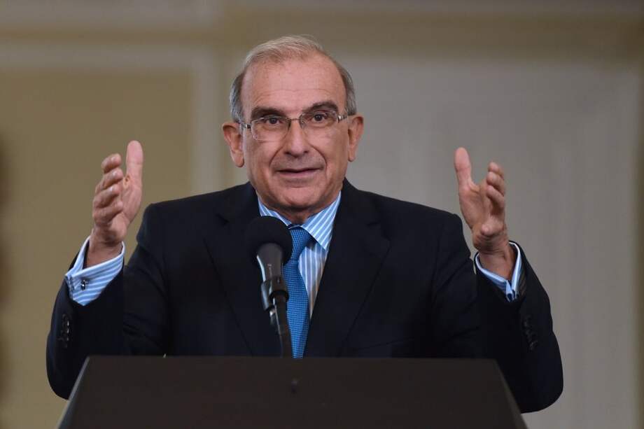 Acuerdo sobre desaparecidos no afecta procesos judiciales: De La Calle