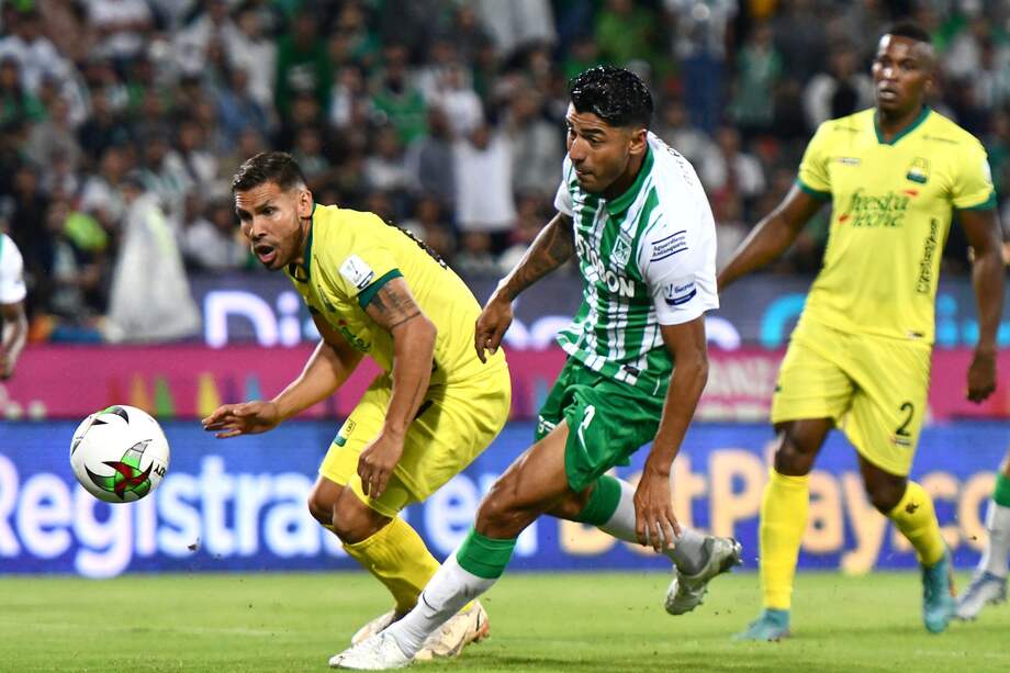 Jefferson Duque anotó doblete en la victoria 4-1 de Nacional sobre Bucaramanga. // Dimayor